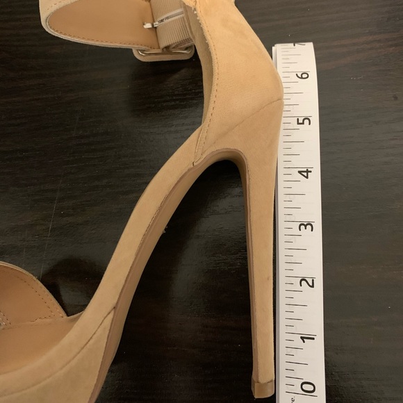 Shoe Republic LA Strap Heels - Picture 3 of 6